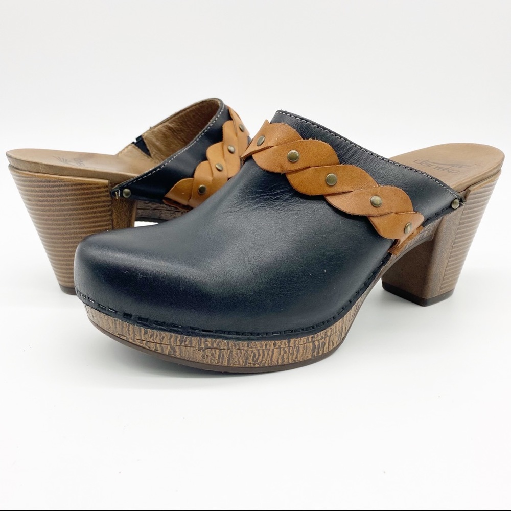 Dansko Ranch Black Leather Brown Strap Mule 41